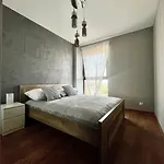 Apartmán Easy Rent- Metropolitan 2 Free Parking, Hala Globus, 24h Check-in, Zana *
