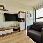 Easy Rent- Metropolitan 2 Free Parking, Hala Globus, 24h Check-in, Zana Apartmán