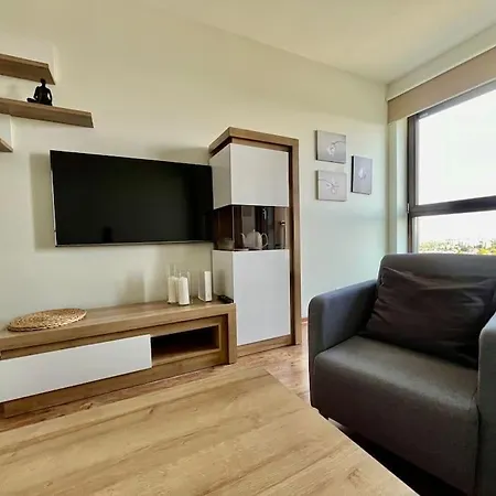 Easy Rent- Metropolitan 2 Free Parking, Hala Globus, 24h Check-in, Zana 公寓
