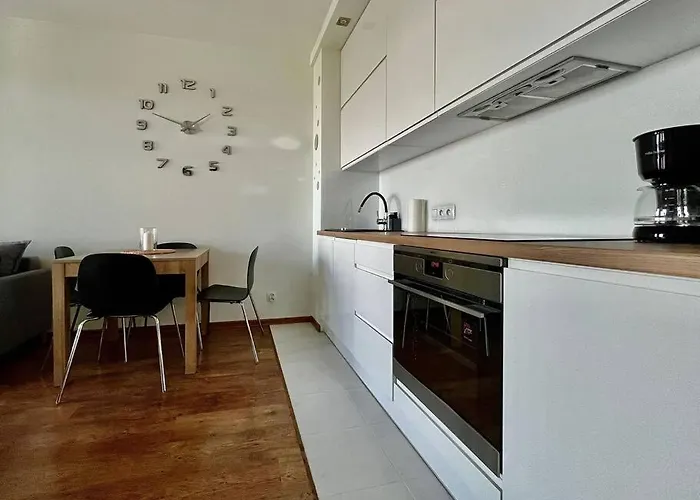 شقة Easy Rent- Metropolitan 2 Free Parking, Hala Globus, 24h Check-in, Zana