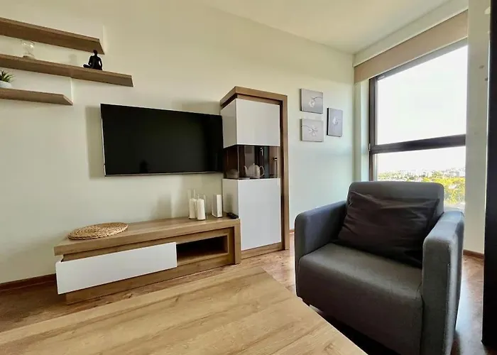 Easy Rent- Metropolitan 2 Free Parking, Hala Globus, 24h Check-in, Zana شقة