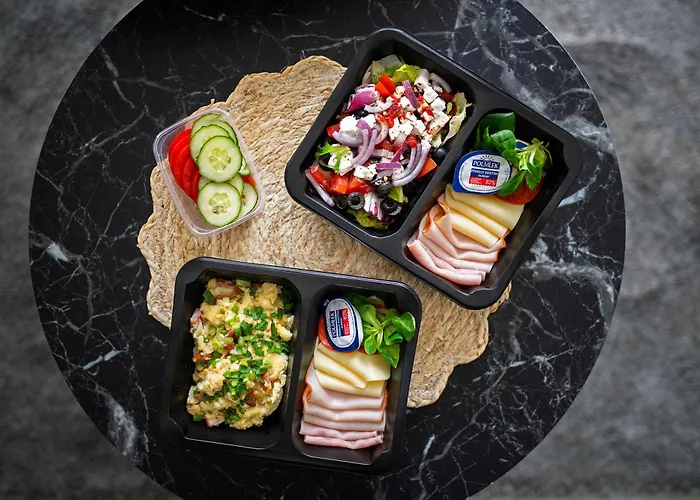 Easy Rent- Metropolitan 2 Free Parking, Hala Globus, 24h Check-in, Zana דירה